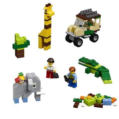  LEGO    